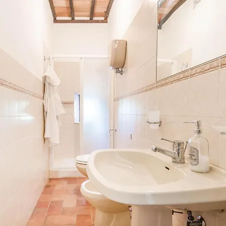 Gorgeous In Gaiole In Chianti Si 度假居 *